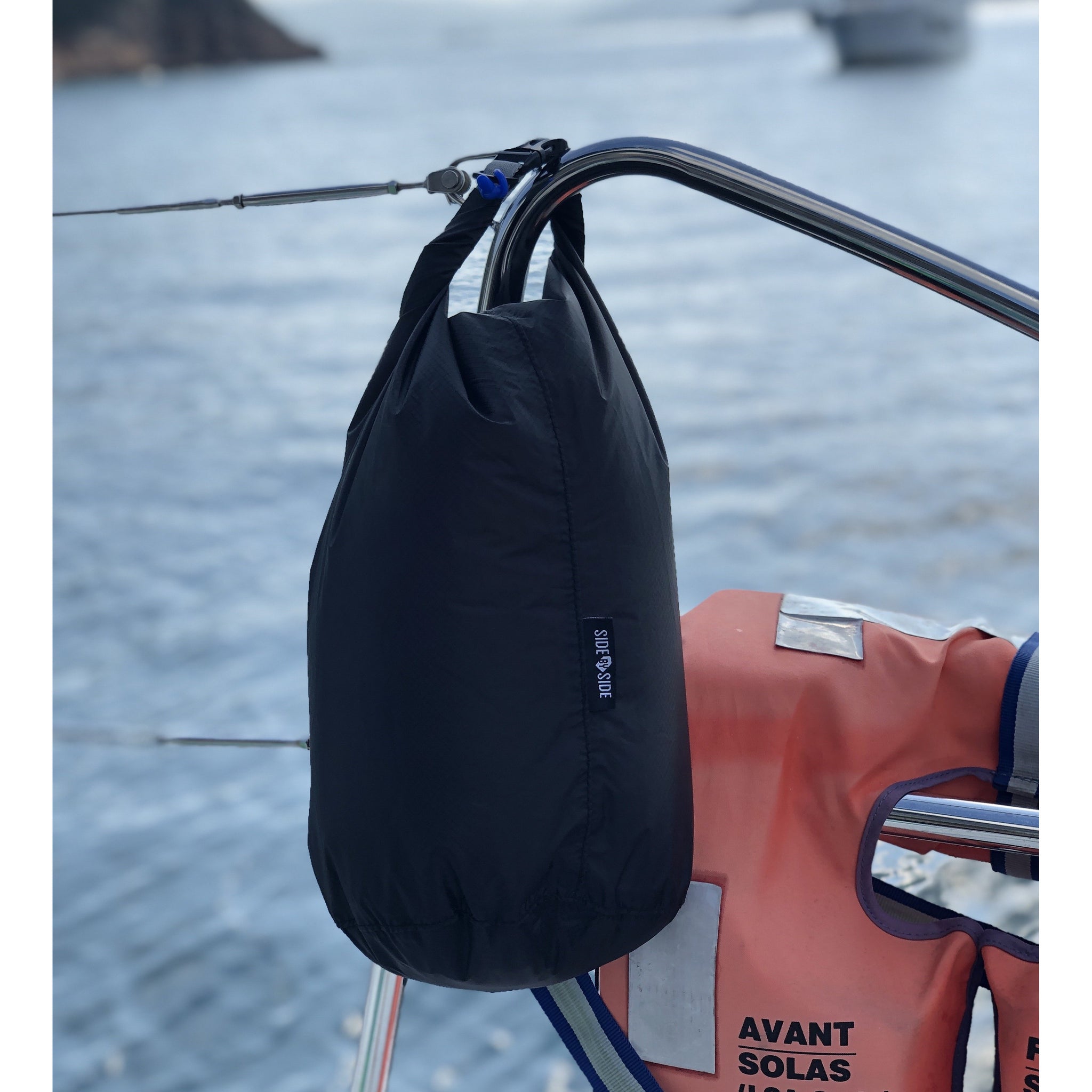 ULTRALIGHT DRY BAG 10L SIDE BY SIDE